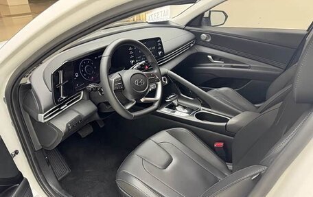 Hyundai Elantra, 2022 год, 1 260 000 рублей, 4 фотография