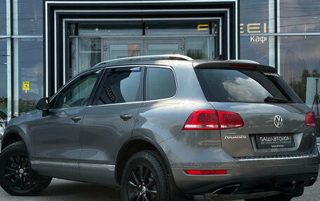 Volkswagen Touareg III, 2010 год, 1 680 000 рублей, 7 фотография