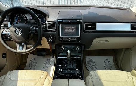 Volkswagen Touareg III, 2010 год, 1 680 000 рублей, 8 фотография