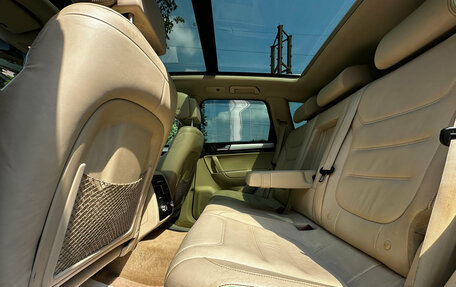 Volkswagen Touareg III, 2010 год, 1 680 000 рублей, 16 фотография