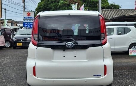 Toyota Sienta, 2023 год, 1 146 000 рублей, 5 фотография