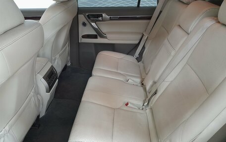 Lexus GX II, 2010 год, 2 999 000 рублей, 17 фотография