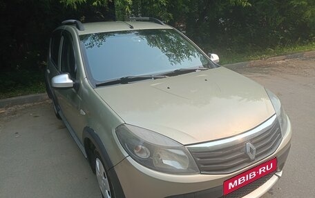 Renault Sandero I, 2013 год, 650 000 рублей, 1 фотография