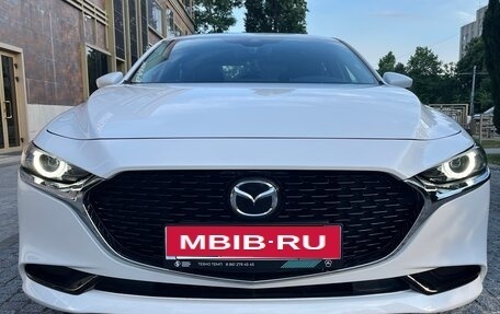 Mazda 3, 2022 год, 2 400 000 рублей, 1 фотография