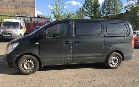 Hyundai Grand Starex Grand Starex I рестайлинг 2, 2010 год, 670 000 рублей, 1 фотография