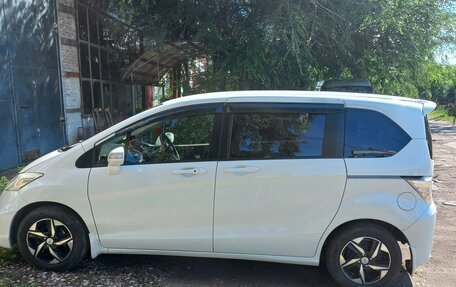 Honda Freed I, 2012 год, 1 130 000 рублей, 3 фотография