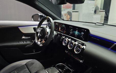 Mercedes-Benz CLA AMG, 2023 год, 7 380 000 рублей, 27 фотография