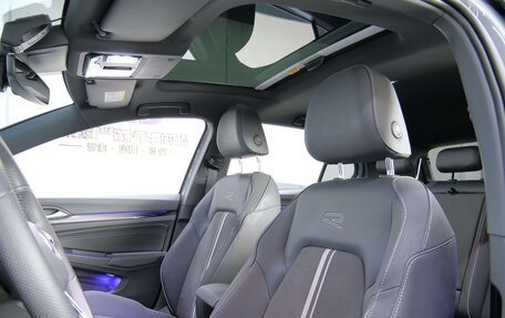 Volkswagen Golf VIII, 2023 год, 1 740 000 рублей, 9 фотография