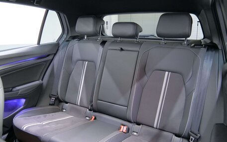 Volkswagen Golf VIII, 2023 год, 1 740 000 рублей, 11 фотография