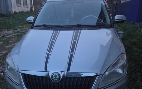Skoda Fabia II, 2011 год, 550 000 рублей, 2 фотография