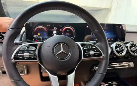 Mercedes-Benz GLB, 2021 год, 2 240 000 рублей, 11 фотография