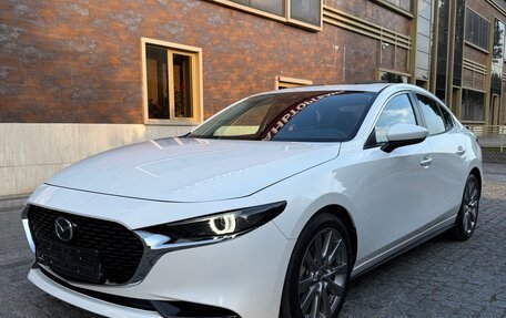 Mazda 3, 2022 год, 2 400 000 рублей, 10 фотография