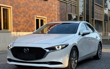 Mazda 3, 2022 год, 2 400 000 рублей, 17 фотография