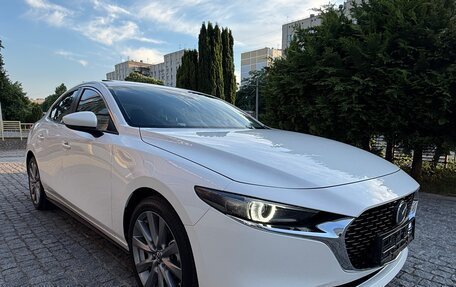 Mazda 3, 2022 год, 2 400 000 рублей, 15 фотография