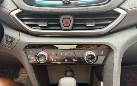 Chevrolet Orlando, 2023 год, 1 190 000 рублей, 14 фотография