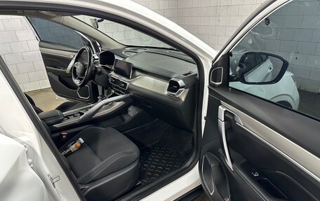 Geely Coolray I, 2023 год, 1 600 000 рублей, 2 фотография