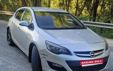 Opel Astra J, 2013 год, 480 000 рублей, 3 фотография