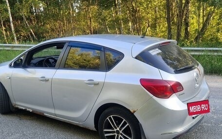 Opel Astra J, 2013 год, 480 000 рублей, 6 фотография