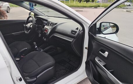 KIA Rio III рестайлинг, 2013 год, 720 000 рублей, 9 фотография