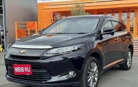 Toyota Harrier, 2015 год, 2 000 000 рублей, 2 фотография