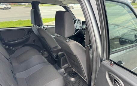 Chevrolet Niva I рестайлинг, 2017 год, 770 000 рублей, 11 фотография