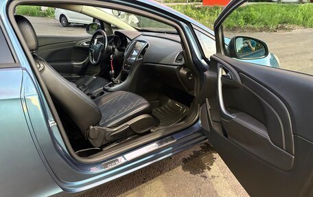 Opel Astra J, 2014 год, 800 000 рублей, 7 фотография