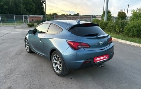 Opel Astra J, 2014 год, 800 000 рублей, 2 фотография
