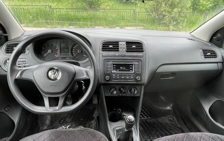 Volkswagen Polo VI (EU Market), 2016 год, 595 000 рублей, 25 фотография