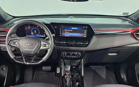 Chevrolet TrailBlazer, 2023 год, 1 900 000 рублей, 6 фотография