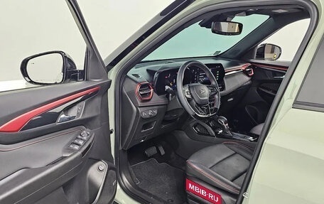Chevrolet TrailBlazer, 2023 год, 1 900 000 рублей, 10 фотография