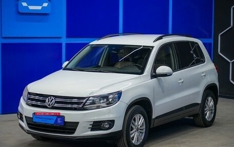 Volkswagen Tiguan I, 2015 год, 1 520 000 рублей, 2 фотография