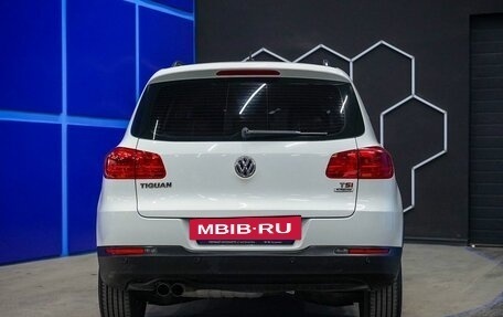 Volkswagen Tiguan I, 2015 год, 1 520 000 рублей, 8 фотография