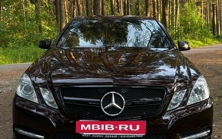 Mercedes-Benz E-Класс, 2010 год, 1 350 000 рублей, 2 фотография