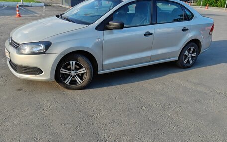 Volkswagen Polo VI (EU Market), 2012 год, 450 000 рублей, 7 фотография