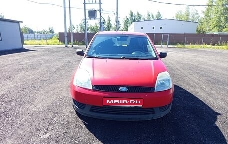 Ford Fiesta, 2005 год, 270 000 рублей, 1 фотография