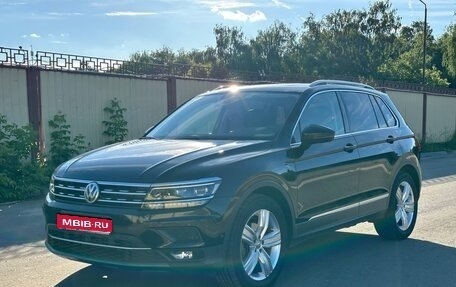 Volkswagen Tiguan II, 2020 год, 3 200 000 рублей, 1 фотография