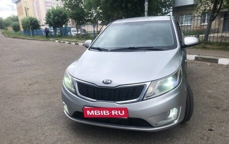 KIA Rio III рестайлинг, 2013 год, 630 000 рублей, 1 фотография