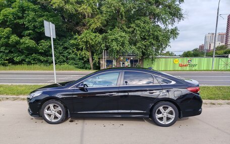 Hyundai Sonata VII, 2019 год, 2 100 000 рублей, 4 фотография