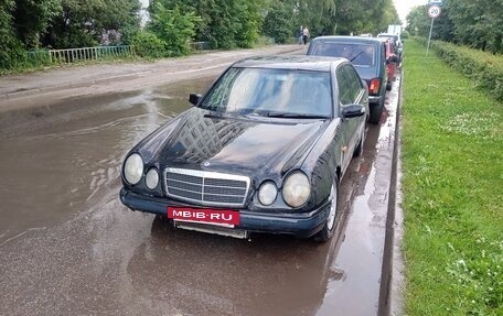 Mercedes-Benz E-Класс, 1997 год, 140 000 рублей, 5 фотография