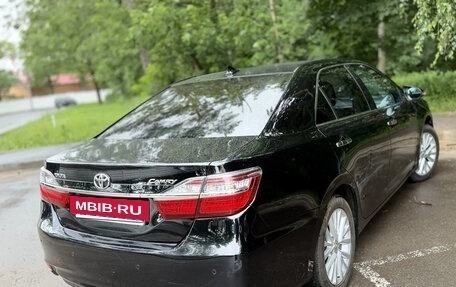 Toyota Camry, 2015 год, 2 050 000 рублей, 14 фотография