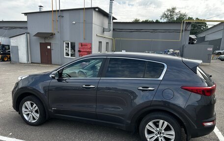 KIA Sportage IV рестайлинг, 2018 год, 1 850 000 рублей, 2 фотография