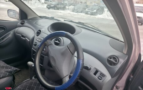 Toyota Vitz, 2000 год, 300 000 рублей, 5 фотография