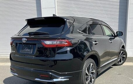 Toyota Harrier, 2018 год, 2 200 000 рублей, 4 фотография