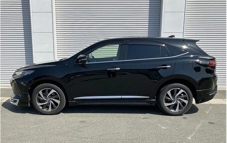 Toyota Harrier, 2018 год, 2 200 000 рублей, 8 фотография