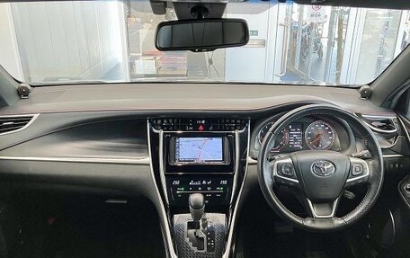 Toyota Harrier, 2018 год, 2 200 000 рублей, 9 фотография