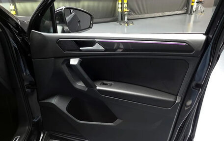 Volkswagen Tiguan II, 2021 год, 2 400 000 рублей, 12 фотография