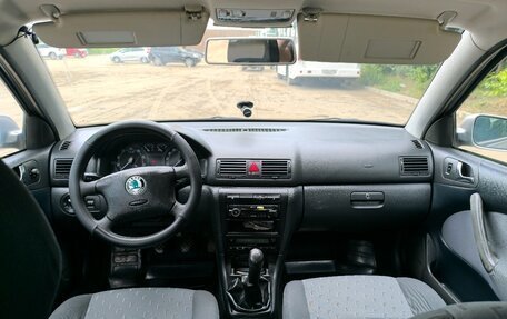 Skoda Octavia IV, 2009 год, 800 000 рублей, 8 фотография