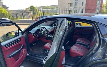 Porsche Cayenne III, 2020 год, 10 950 000 рублей, 7 фотография