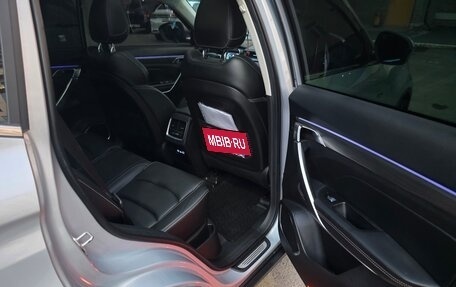 Geely Atlas, 2023 год, 2 400 000 рублей, 8 фотография