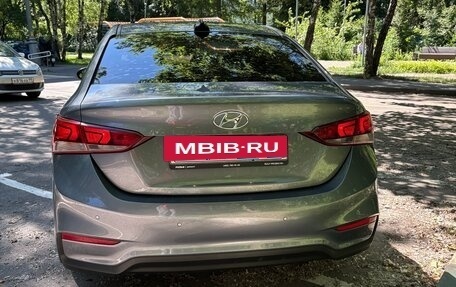 Hyundai Solaris II рестайлинг, 2017 год, 1 500 000 рублей, 4 фотография